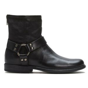 FRYE Phillip Harness Short Boot in Black Womens size 6.5